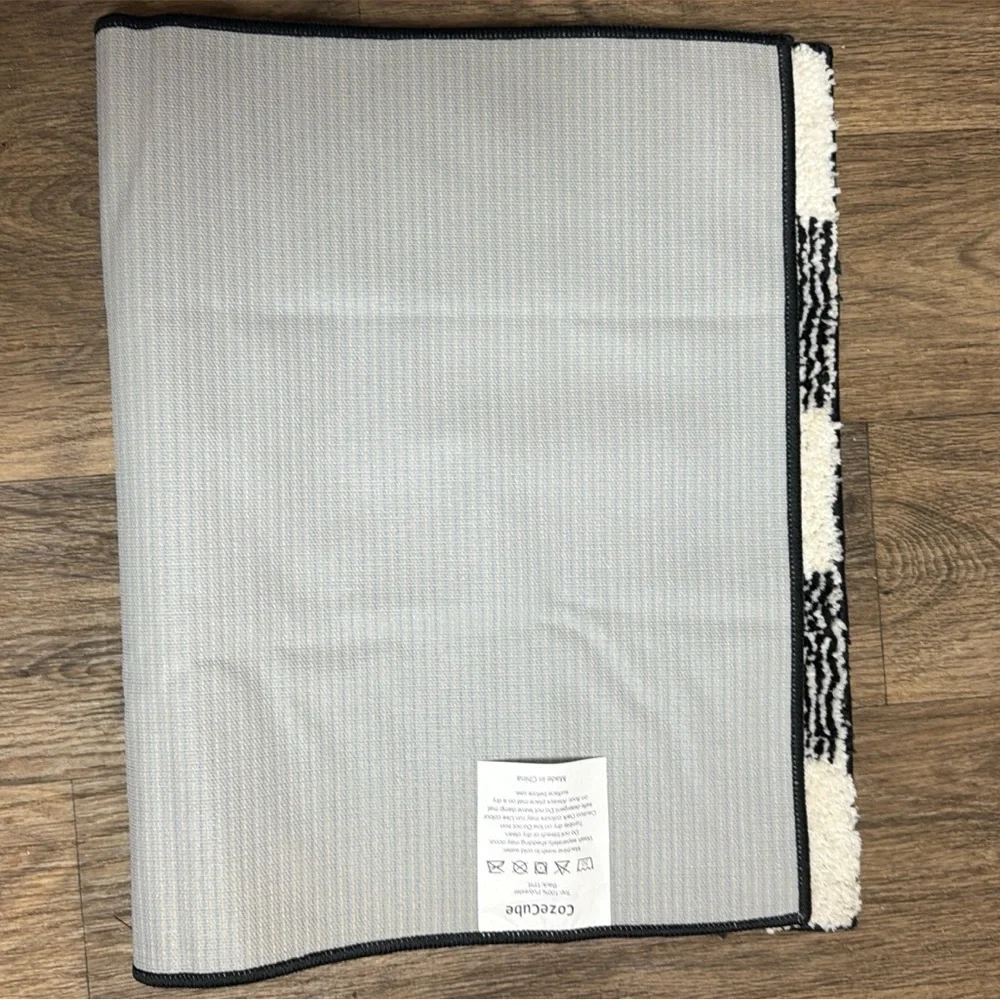 Black and White Checkered Bath Rug